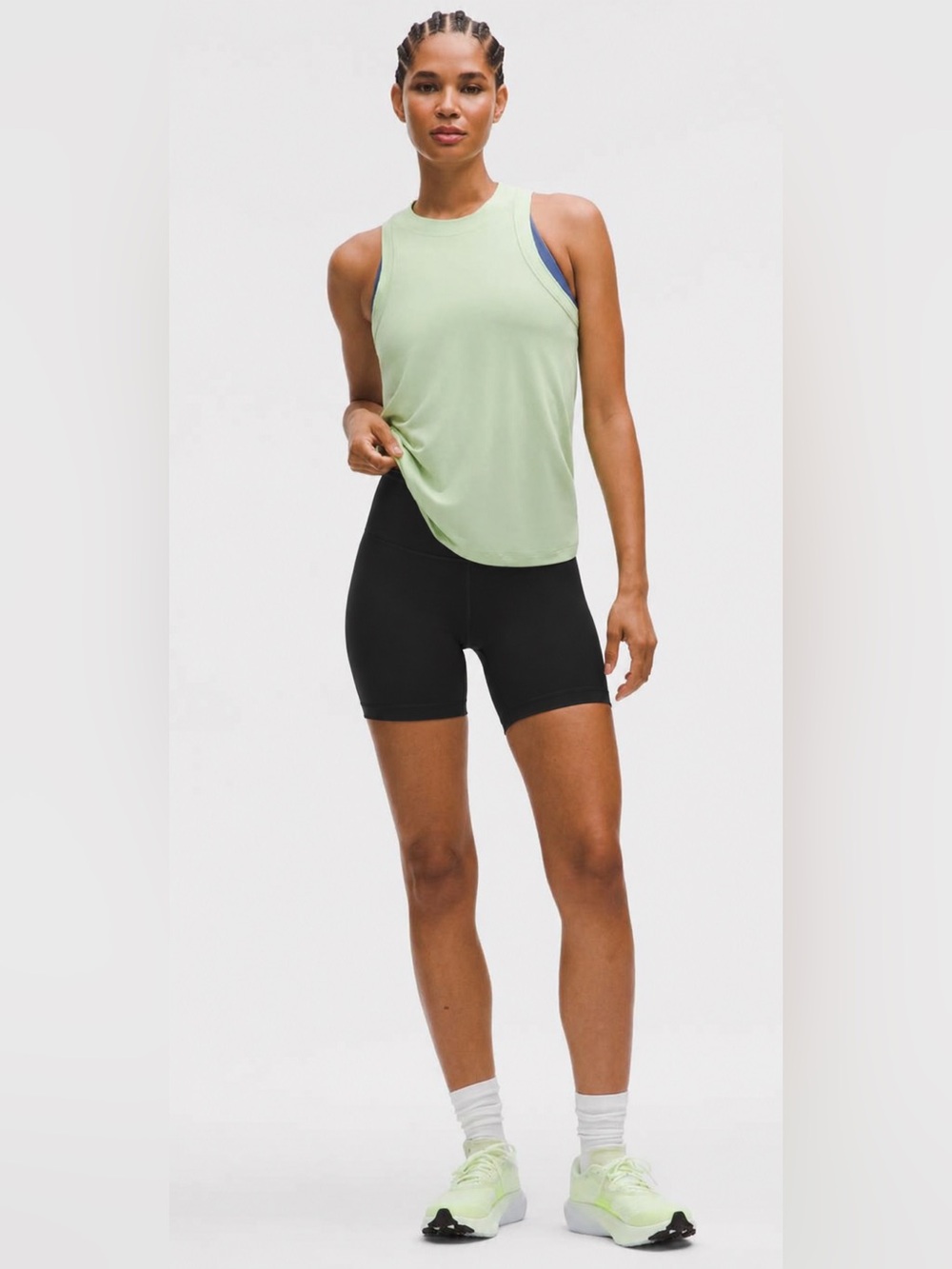Lululemon Wonder Train High-Rise Short 6” Black Size 4